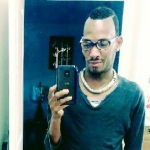 Meet your Posher, Kenneth